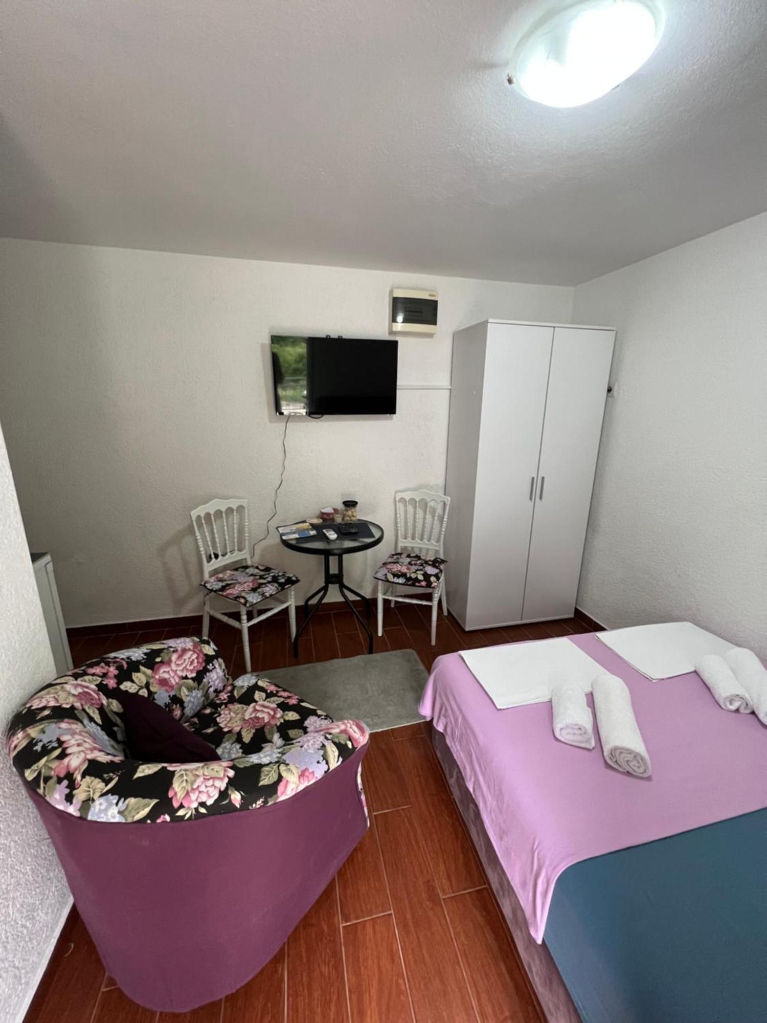 Apartman Tristan Херцег-Новий Екстер'єр фото